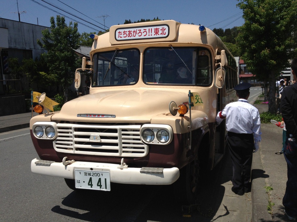 気仙沼クラシックカーミーティングでボンネットバス（ISUZU BXD-30